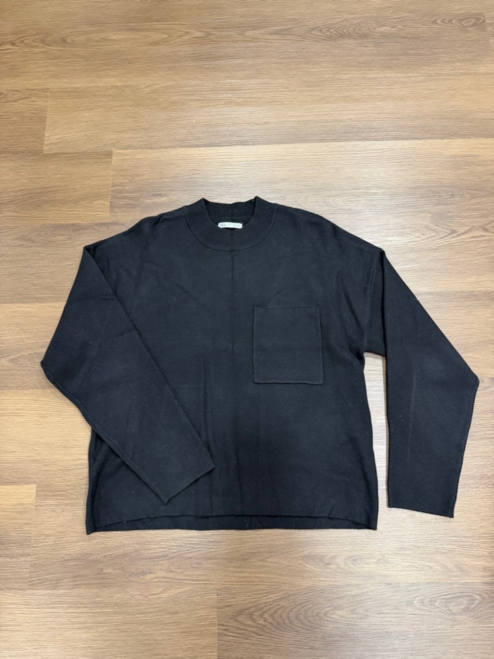 ZARA cropped crewneck sweatshirt